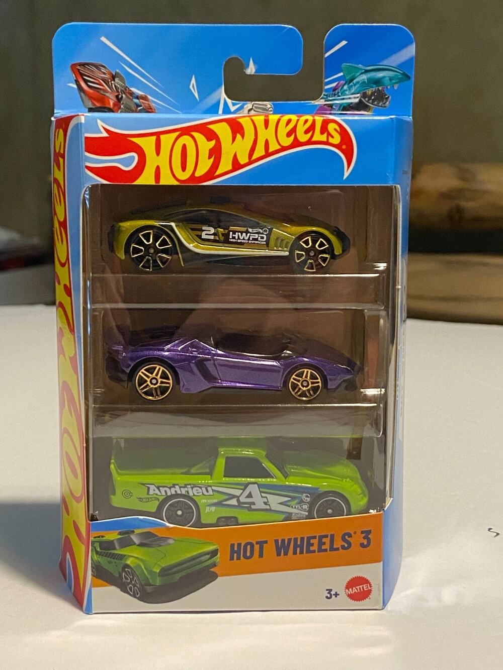 Hot Wheels' 3 Pack Circle Trucker 2 HWPD High Speed Enforcer Purple Car